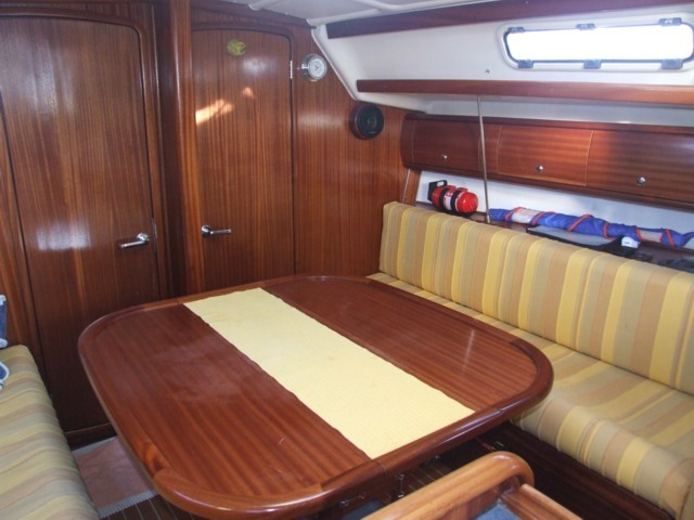 Bavaria 36 -10.JPG
